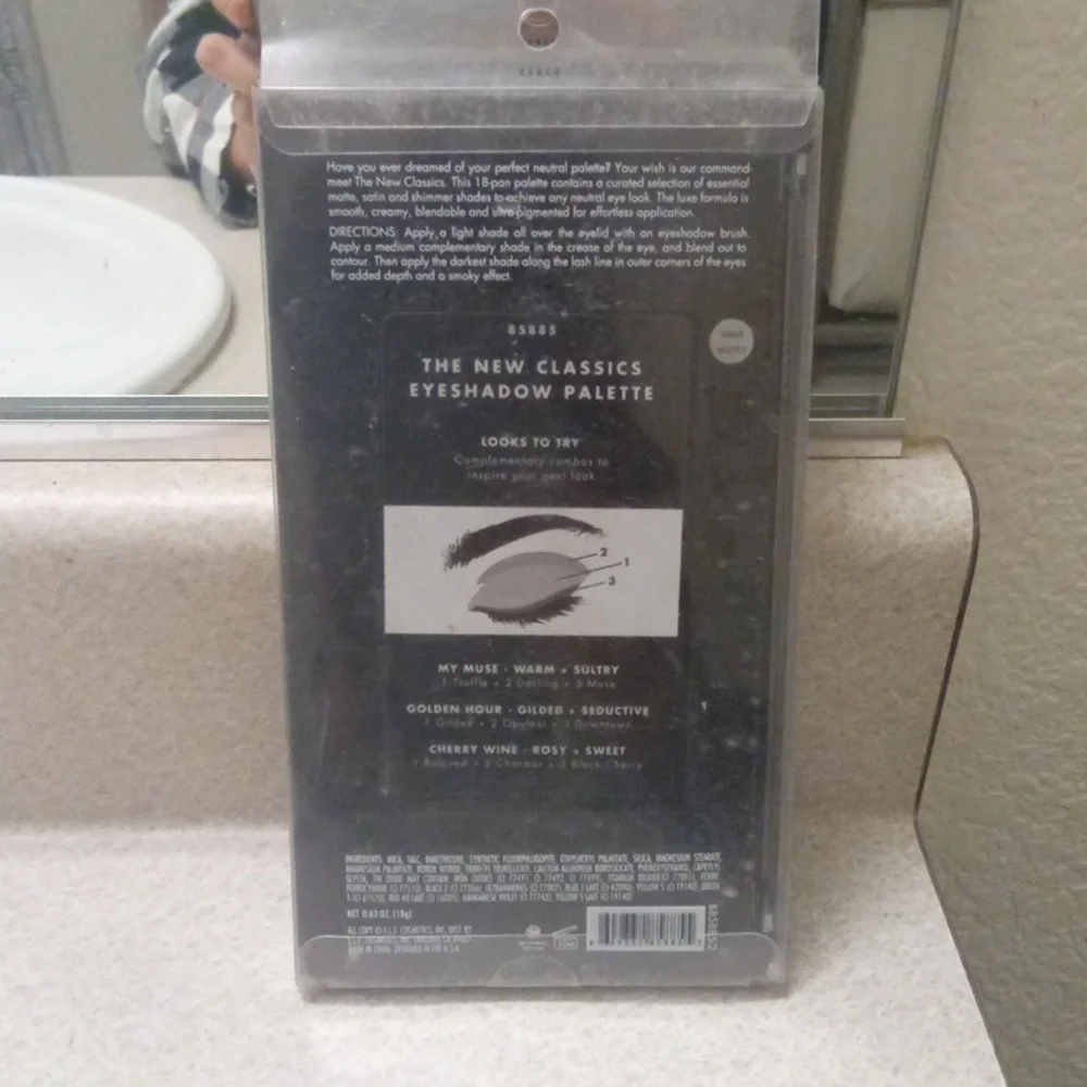 Elf Eye Shadows - Picture 3 of 3
